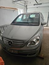 Mercedes-Benz B 200 B -Klasse B 200 - aus 2005 mit Benzin-Antrieb: Kleinwagen