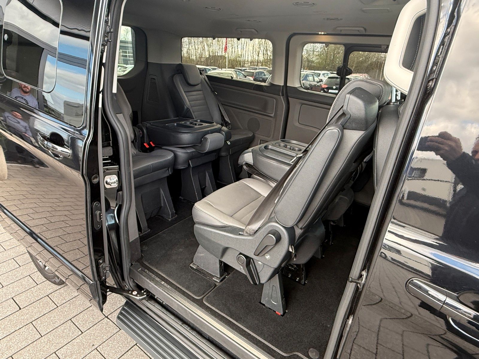 Fahrzeugabbildung Ford Transit/Tourneo Custom Kombi 320 L2 Tourneo Tita