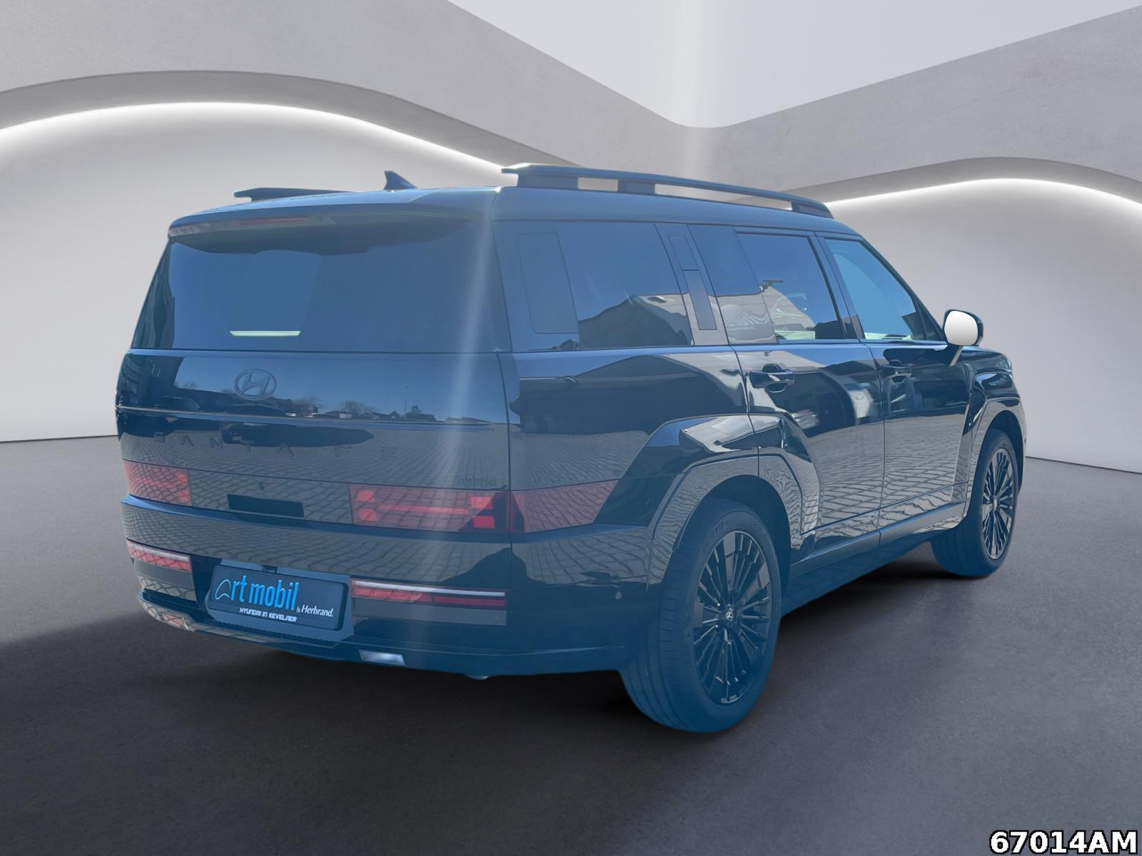 Hyundai Santa Fe HEV Blackline