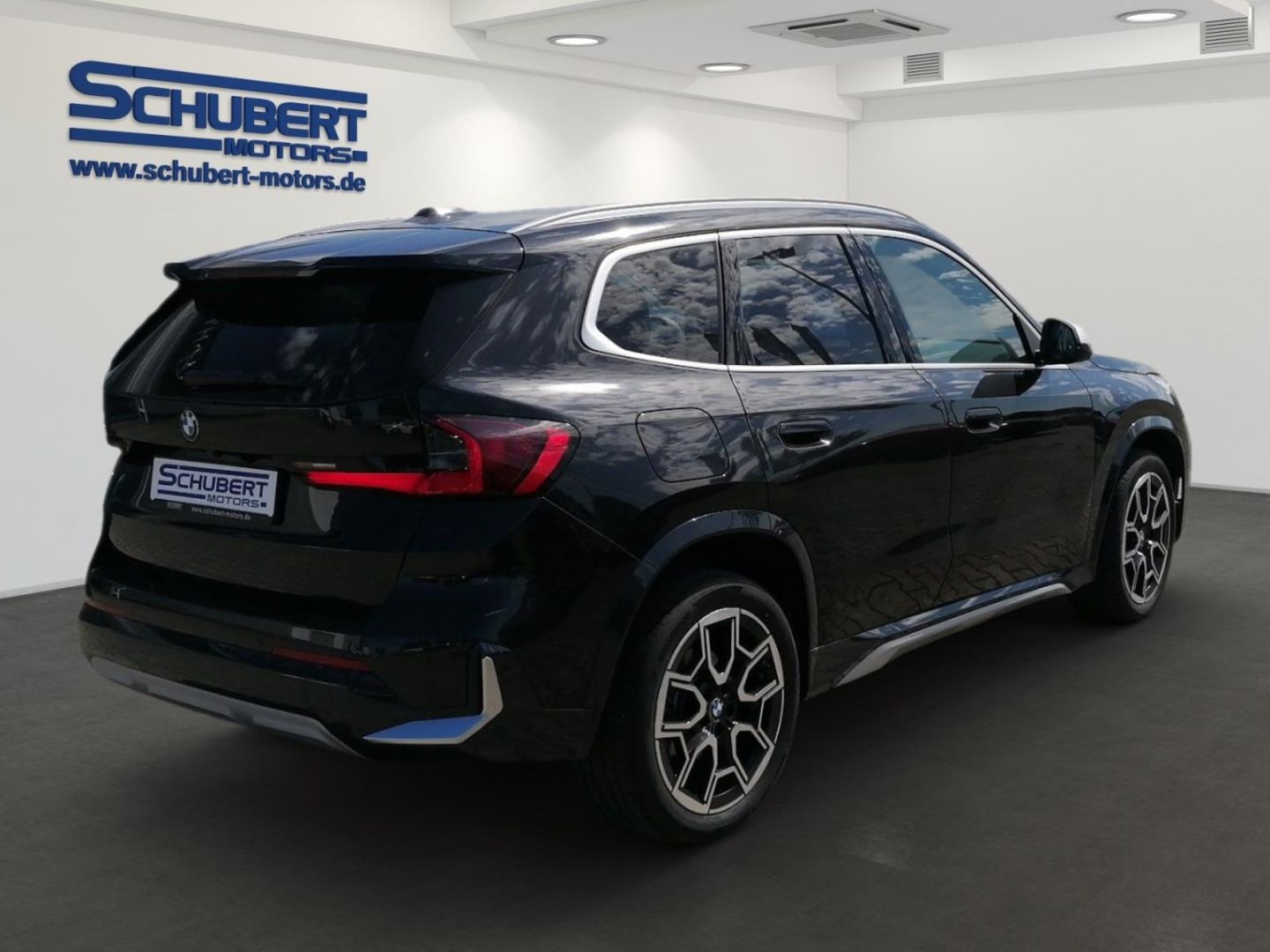 BMW X1 xDrive20d xLine HUD Harman 360Kamera AdaptLED imagem 3