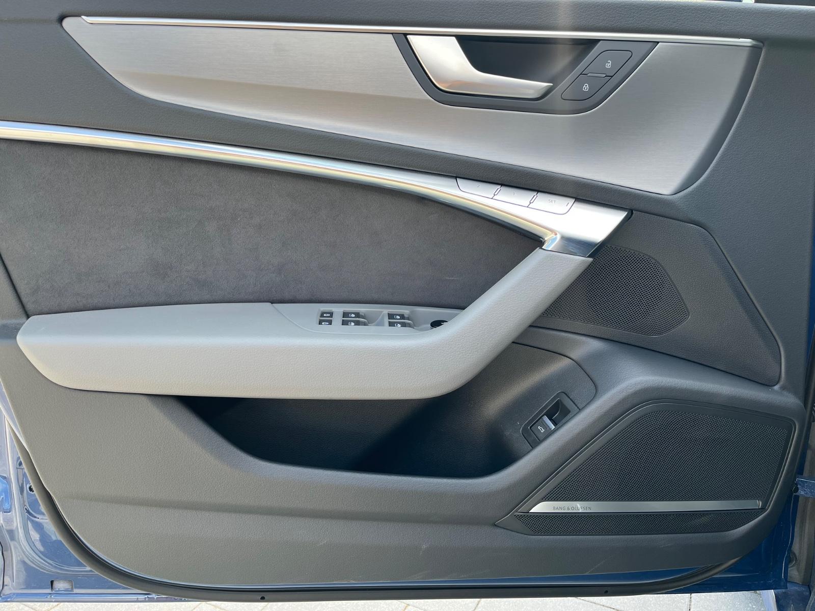 Audi A6 55 TFSI quattro S tronic S line Avant S line