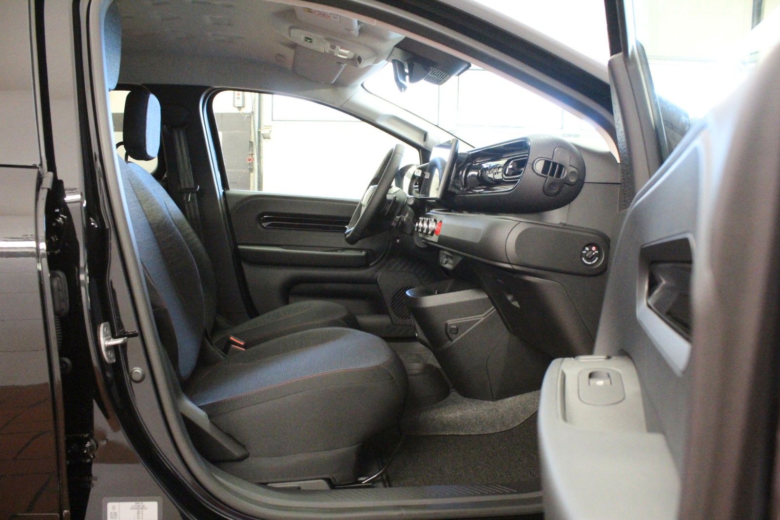 Fahrzeugabbildung Renault Twingo E-Tech 80 Urban Range *Techno*Sitzheizung