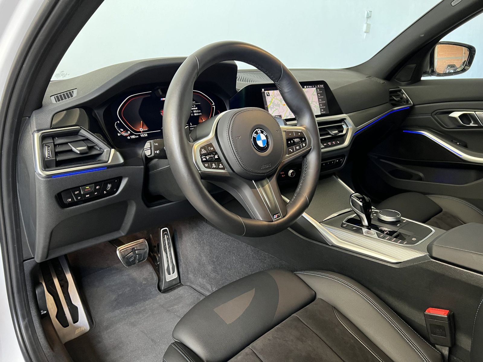 Fahrzeugeinzelansicht 10 Fahrzeugabbildung BMW M340i xDrive |Head-Up Display |Laserlicht |Glasd