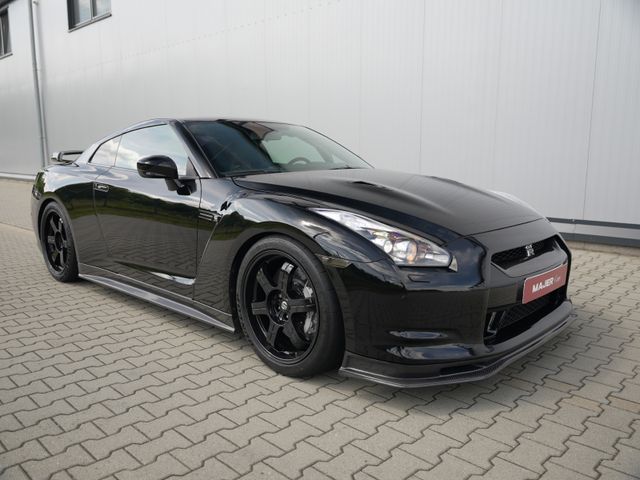 Nissan GT-R V-SPEC 1/110 AMS Alpha-Tuning BLACK