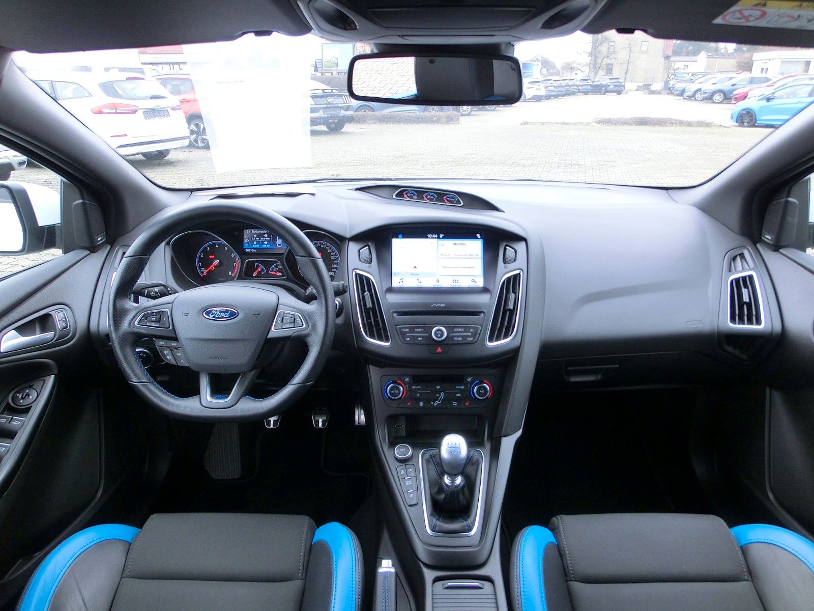 Fahrzeugabbildung Ford Focus RS  White & Black Edit.