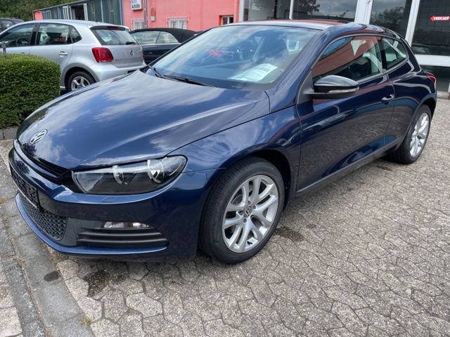 Volkswagen Scirocco 1.4 TSI-118kW°SPORT°17-er°2.Hand°8-fach