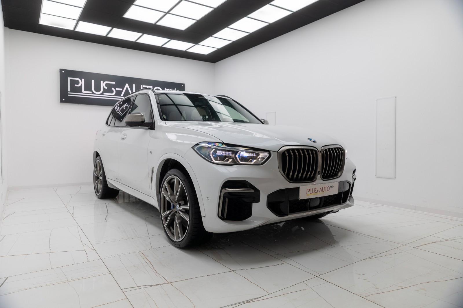 BMW X5 M50 i