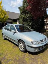Renault Mégane 1.6 Benziner  viele Teile ... - gebrauchte Renault Megane aus dem Jahr 2001