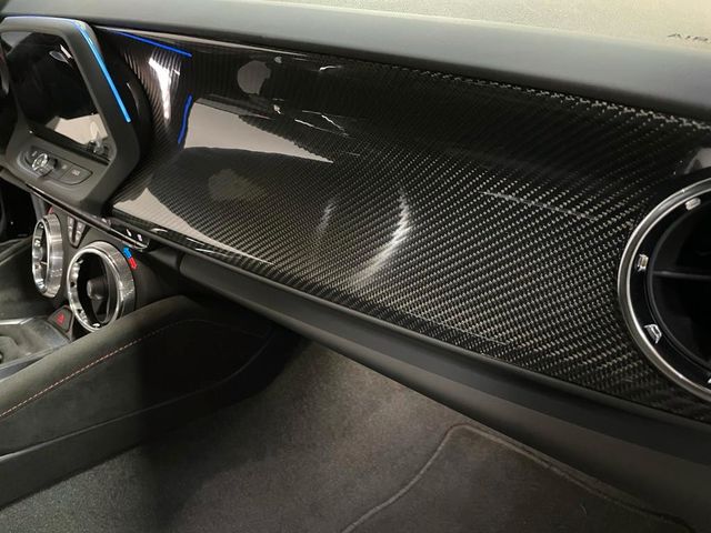Fahrzeugabbildung Chevrolet CAMARO ZL1-1SE  6.2 V8 KOMPRESSOR CARBON SOFORT!