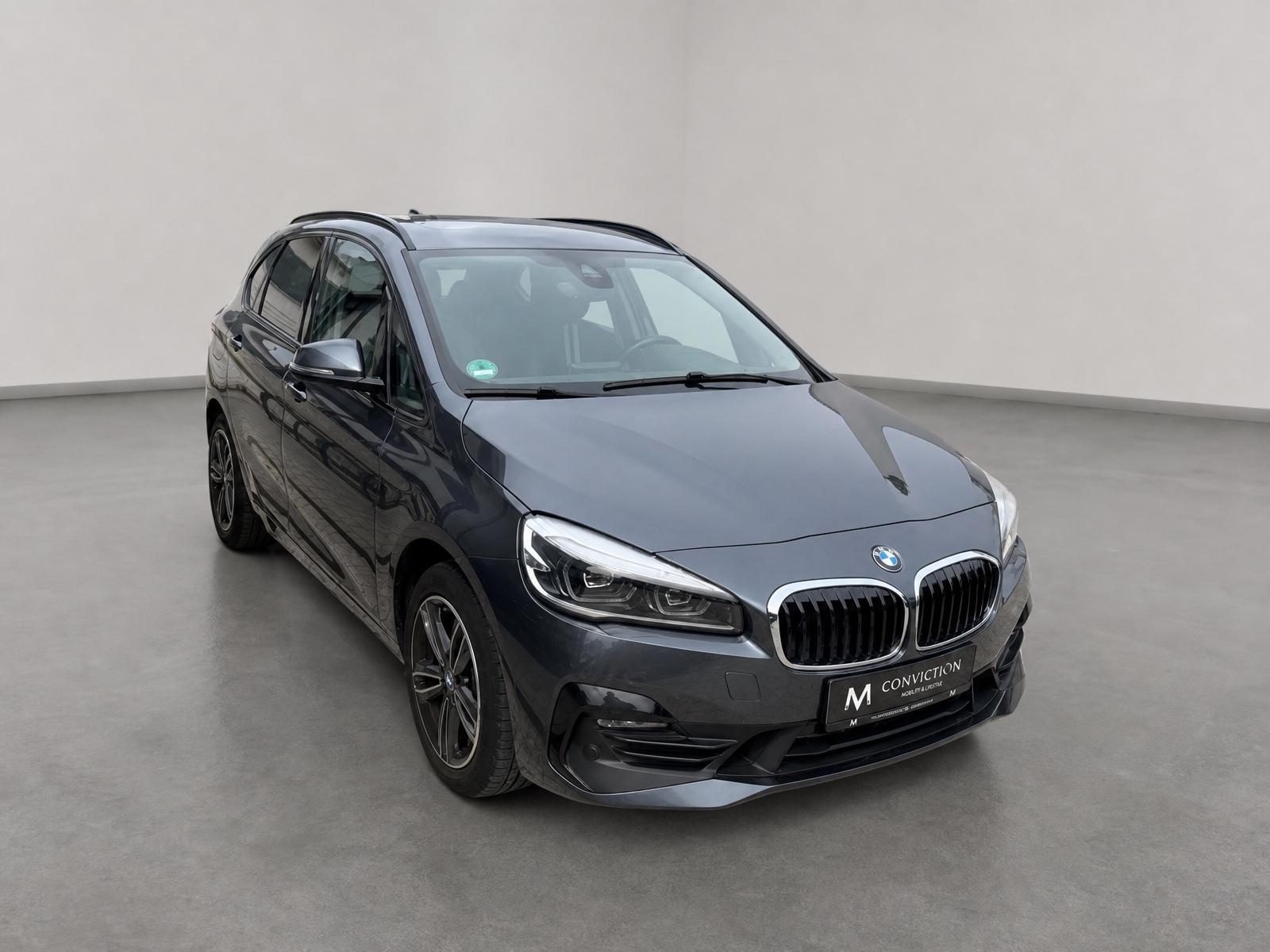 BMW 220d xDrive Active Tourer Sport Line*LED*Kamera*