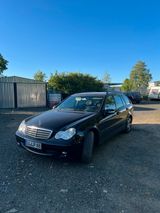 Mercedes-Benz Mercedes C-Klasse 220 - Mercedes-Benz E 220 aus 2006