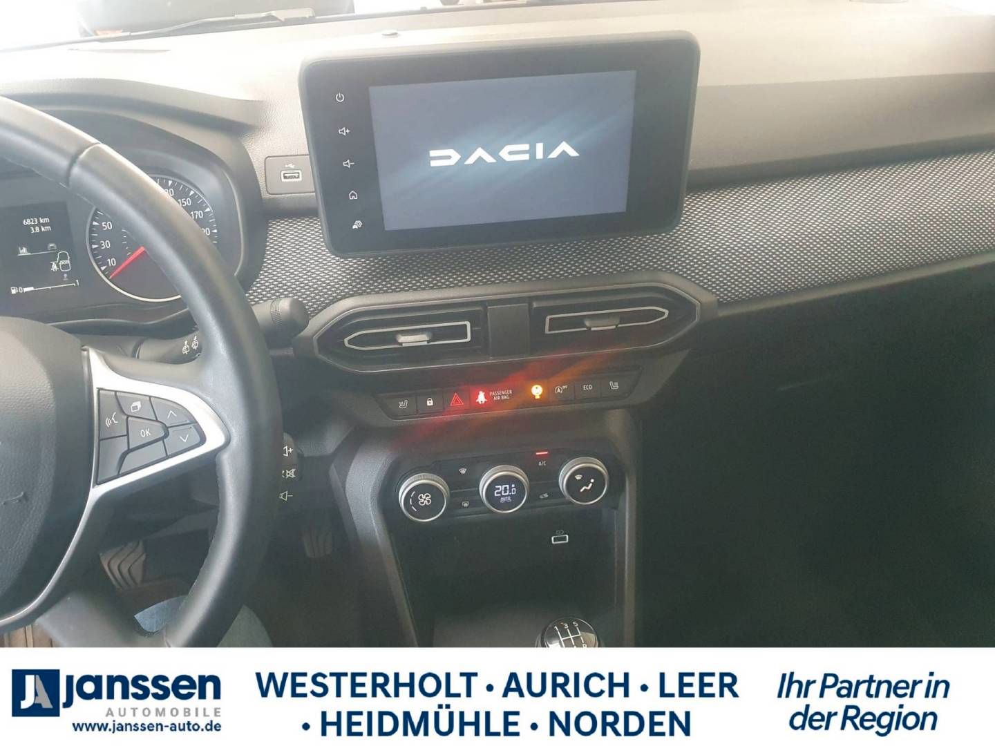 Fahrzeugabbildung Dacia Sandero Expression TCe 90