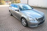 Mercedes-Benz E 200 E T-Modell E 200 CGI BlueEfficiency - gebrauchte Mercedes-Benz E 200 aus dem Jahr 2011