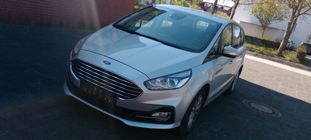 Image of Ford S-Max