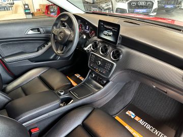 Mercedes-Benz GLA 200 *ACC*PDC*NAVI*TOTWINKEL*KLIMA*LED*