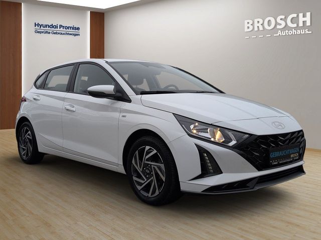 Hyundai i20 1.0T 48V 7DCT TREND KOMF-P 1HD NAVI+KEYLESS+