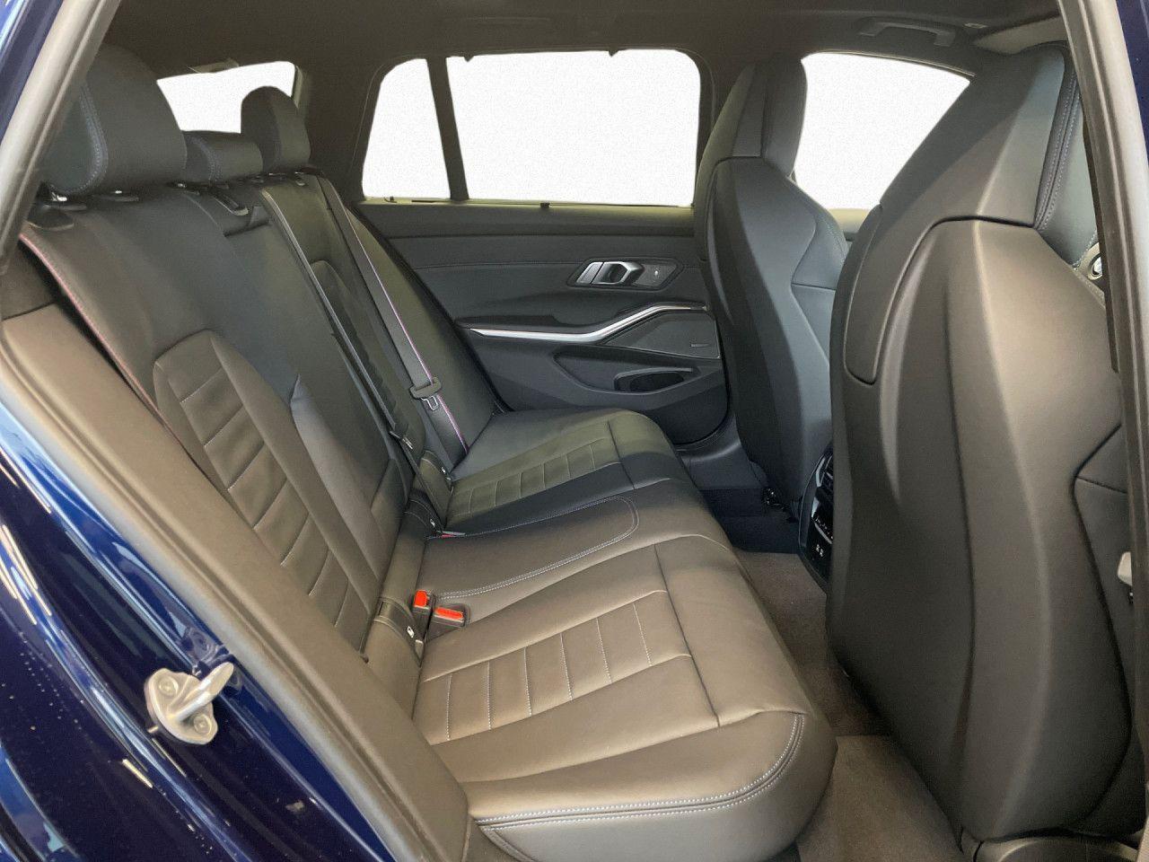 BMW 320d T M SPORT PRO AdLED DAPr Pano 360° AHK H/K