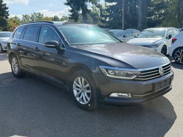 Volkswagen Passat Variant - 3