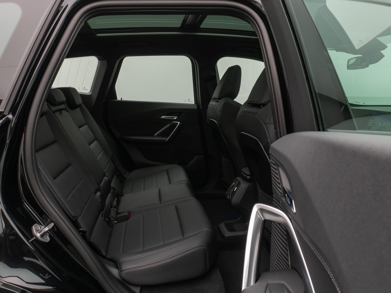 Fahrzeugabbildung BMW iX1 xD30 M Sport Kamera Panorama AHK DrivAsssist