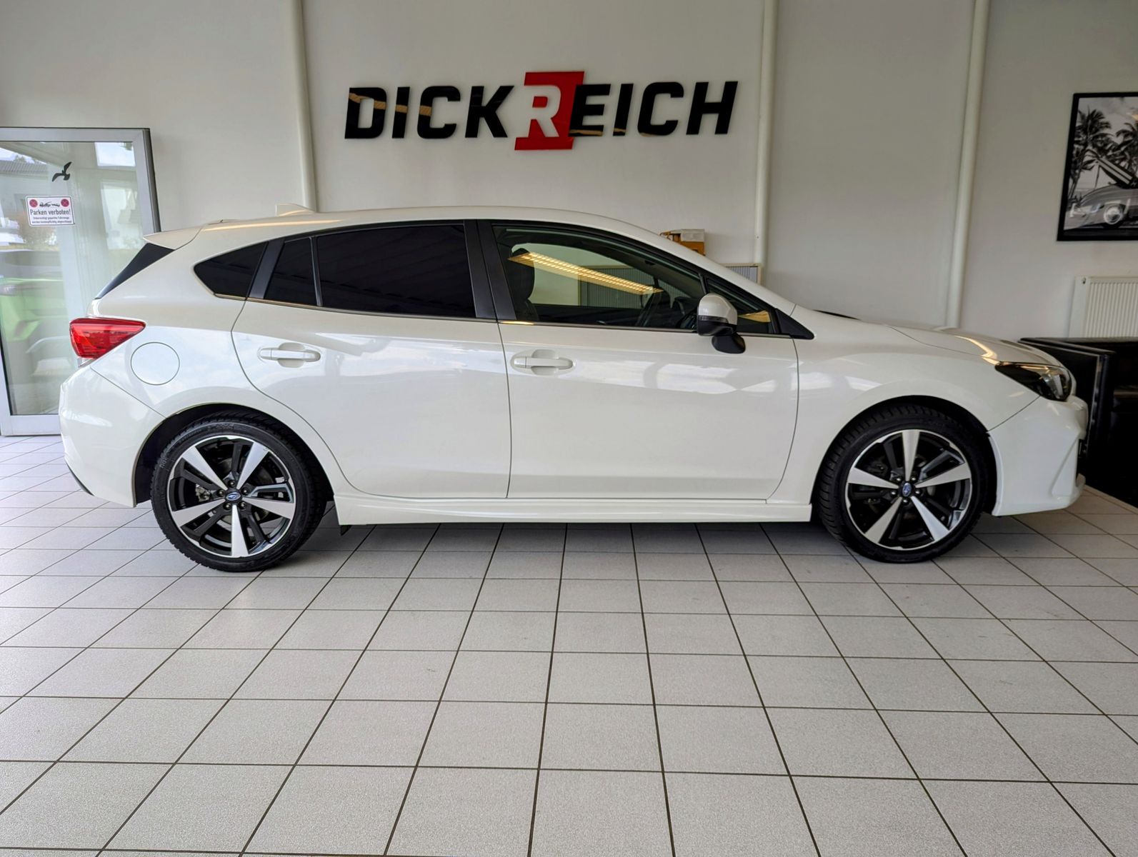 SUBARU Impreza 1.6i 4WD Aut. Exclusive LED ACC Navi SHZ - Image 8
