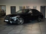 Mercedes-Benz E 200 d AMG Line*Exclusive*Kamera*Memory*AHK*LED - schwarze Mercedes-Benz E 200