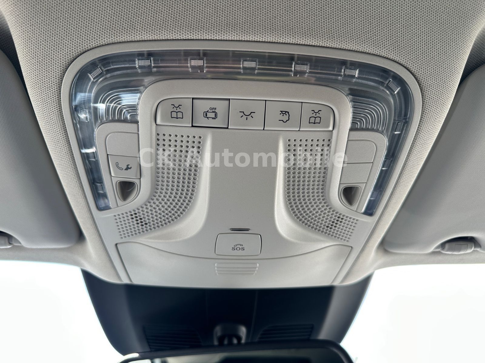 Fahrzeugabbildung Mercedes-Benz Vito Mixto 119 Lang Autom./5 Sitze/Navi/LED/AHK