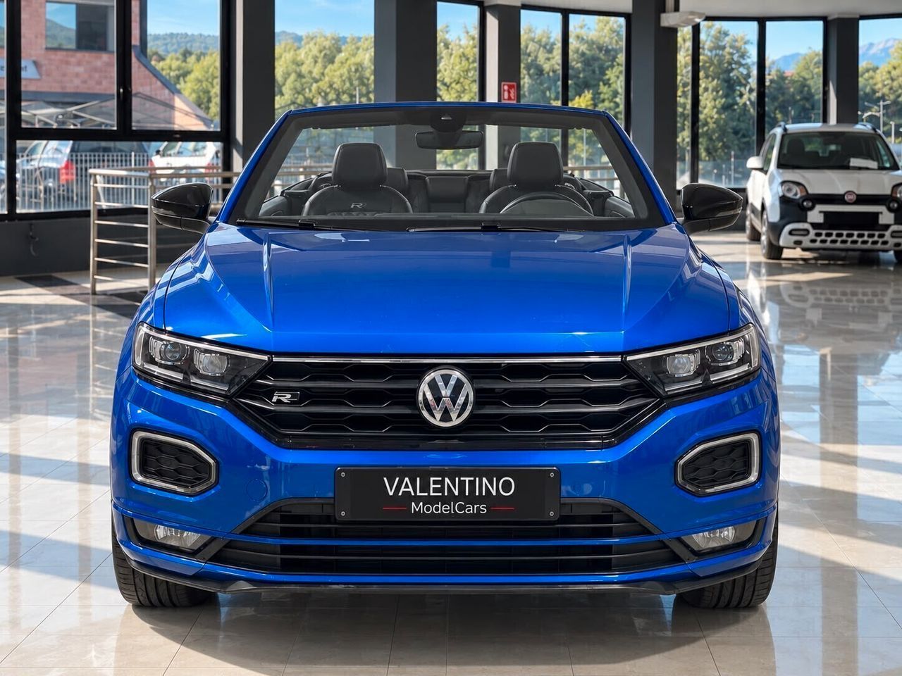 Volkswagen T-Roc Cabriolet 1.5 TSI ACT DSG R-Lin imagem 2