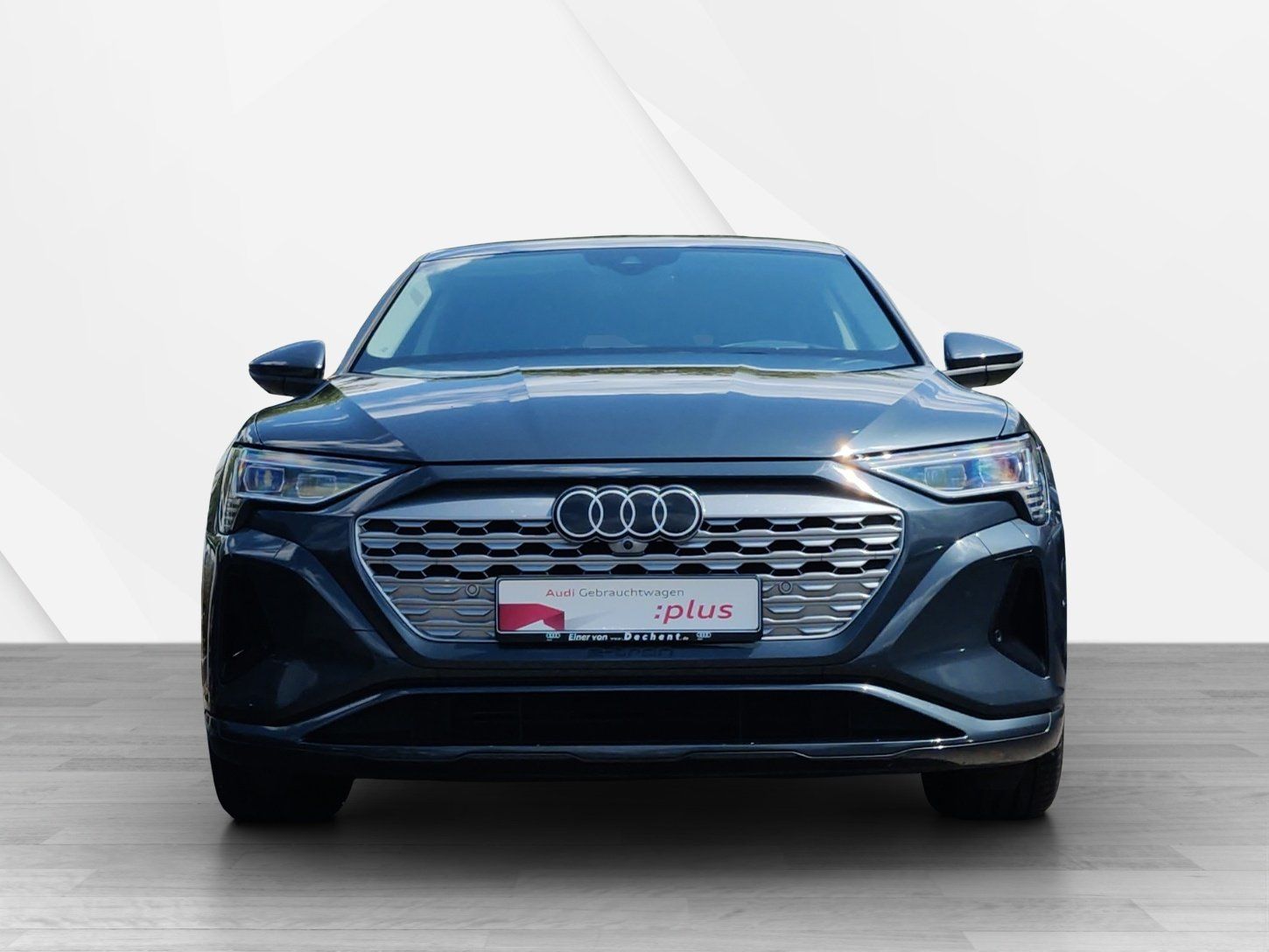Fahrzeugabbildung Audi Q8 e-tron 55 quattro advanced 360,AHK,HUD,LED
