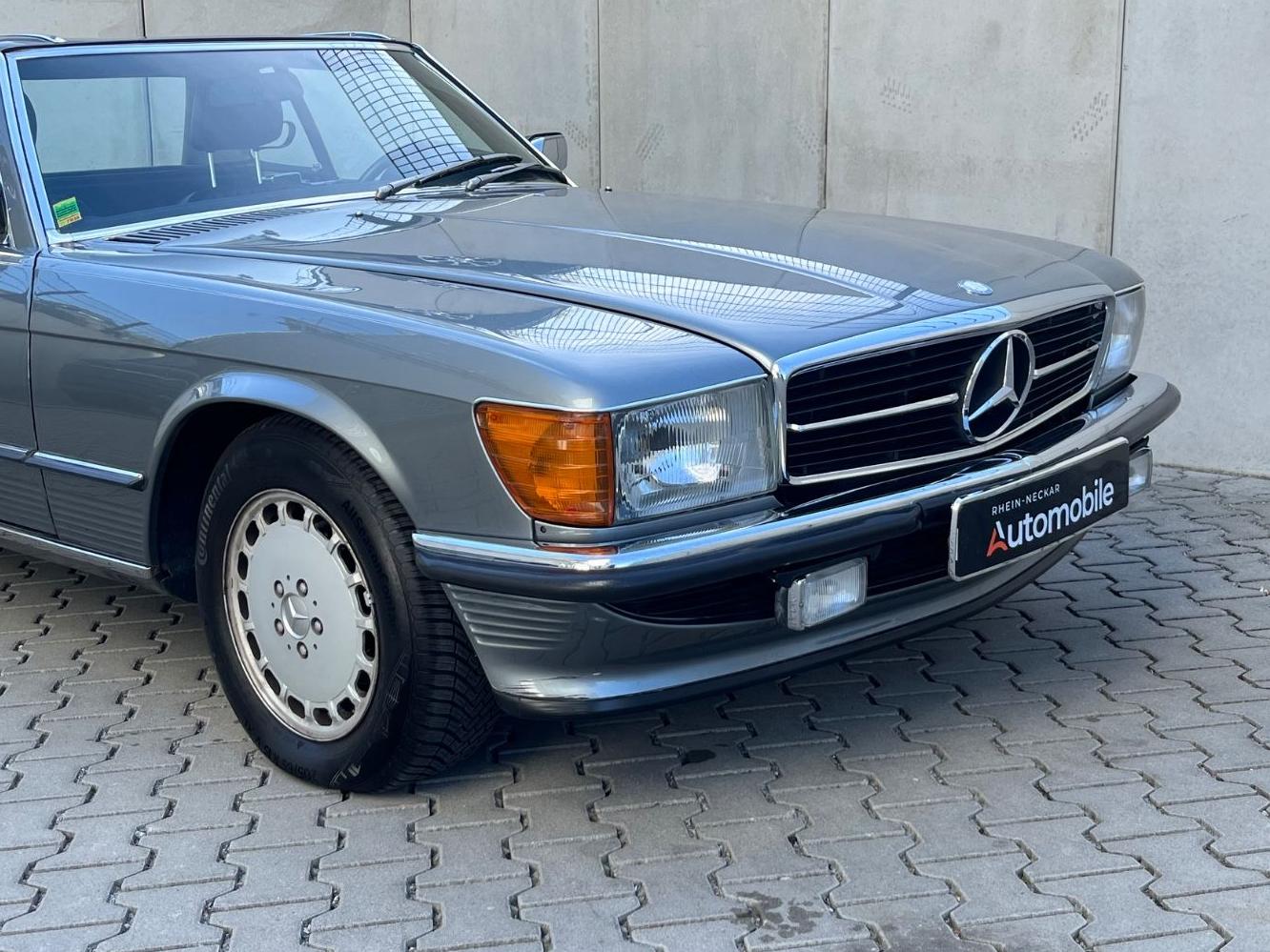 MERCEDES-BENZ SL 300 SL 179 CH BVA - VOLANT EN CUIR - SELLERIE CUIR - HARD TOP - CARNET D'ENTRETIEN DISPONIBLE - IMMATRICULATION COLLECTION