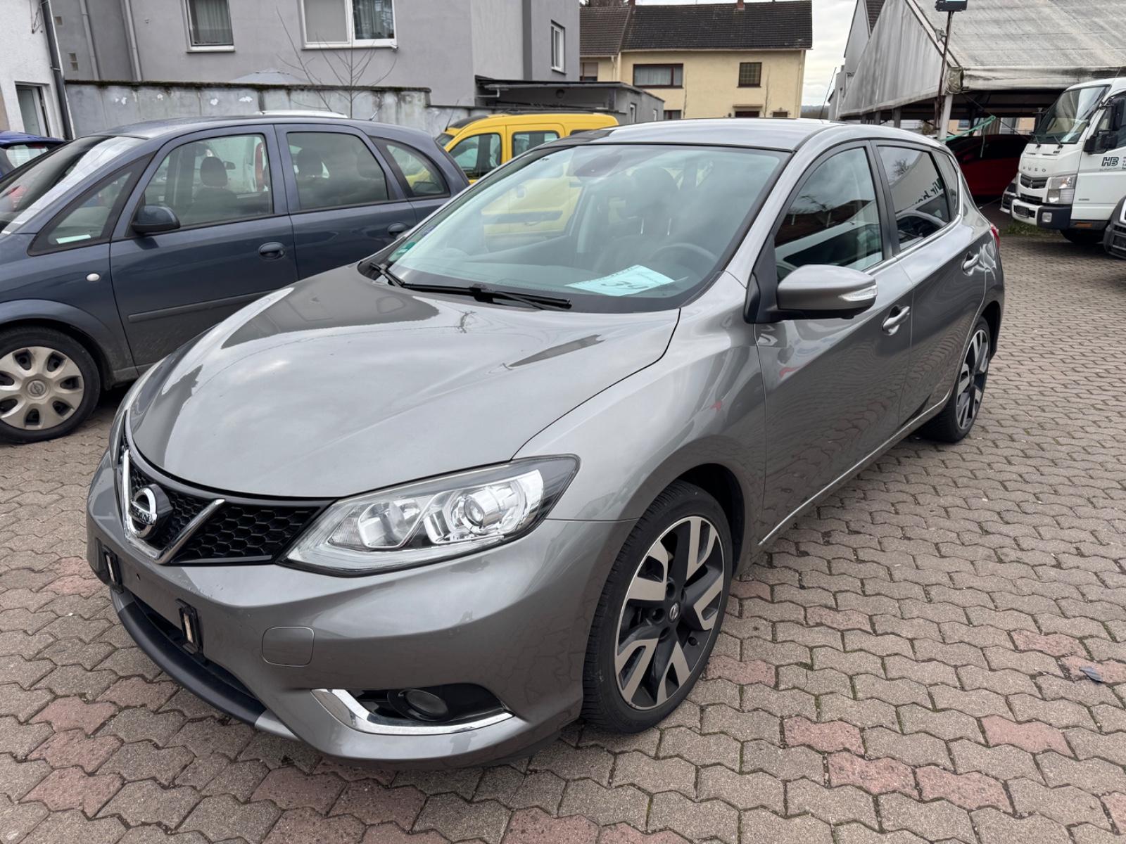 Nissan Pulsar "57190KM"Motor läuft unruhig"Vollausstatt