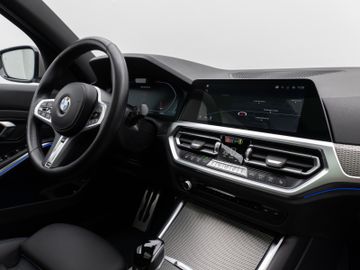Fahrzeugabbildung BMW M340d xDr Tour HUD ACC Kamera 360° Pano HiFi