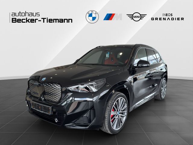 BMW iX1 xDrive30 - UPE 73.620,- € #exclusive