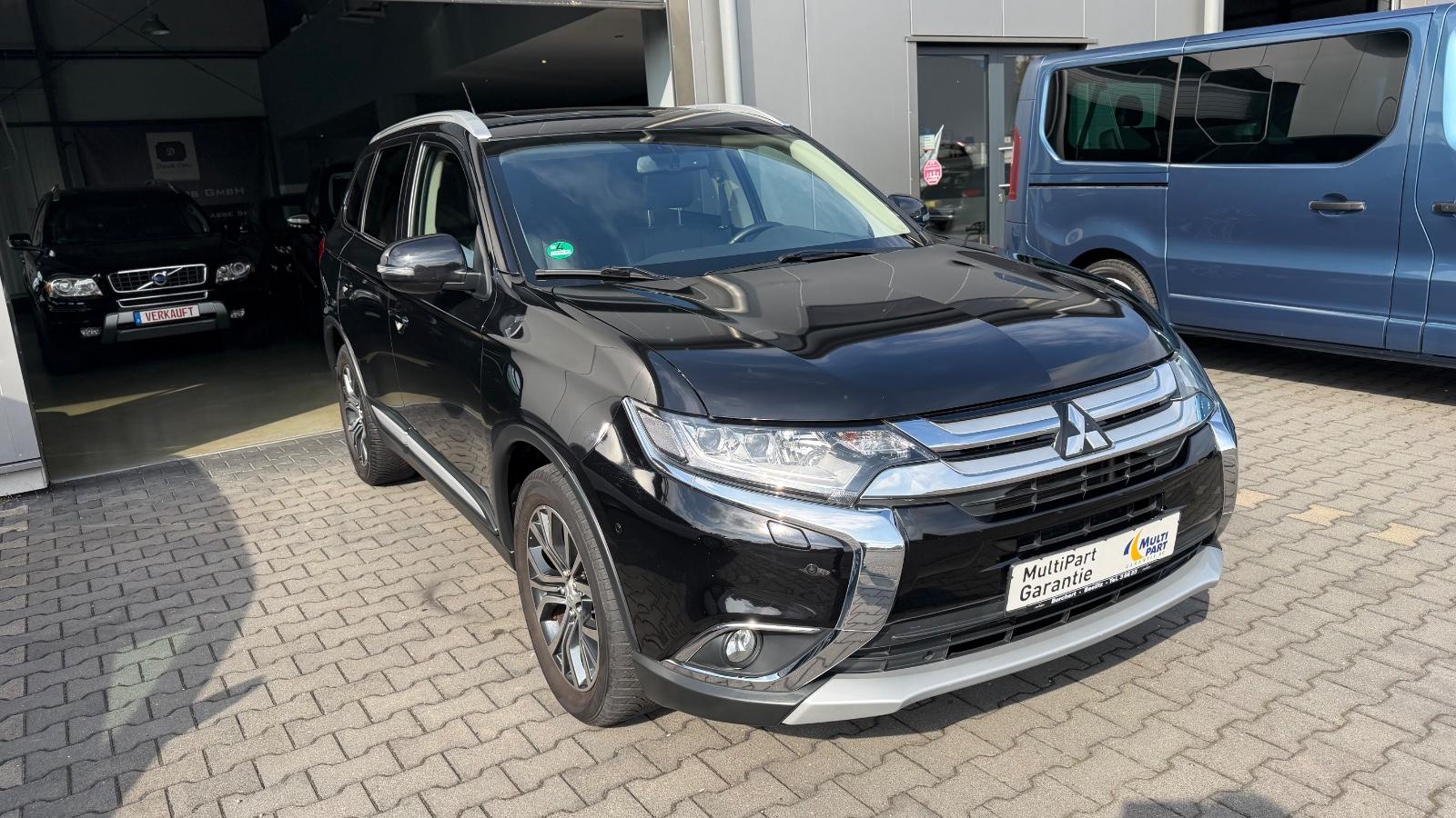 MITSUBISHI OUTLANDER - 2.2 - 150 CV  - 4WD - 7 PL - BVA