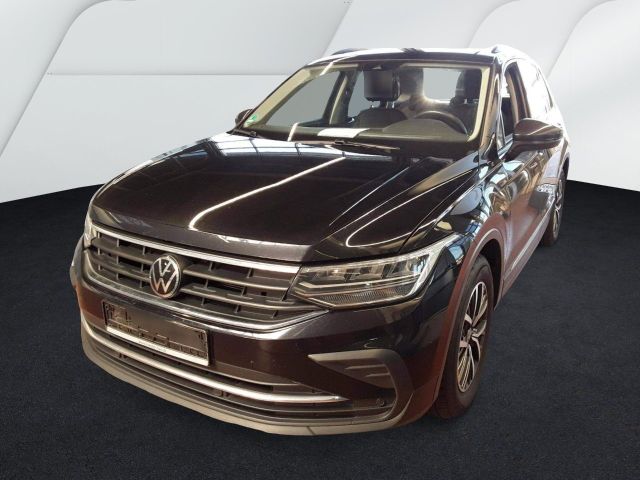 Volkswagen Tiguan Life2.0TDI DSG LED Navi SHZ ACC PDC