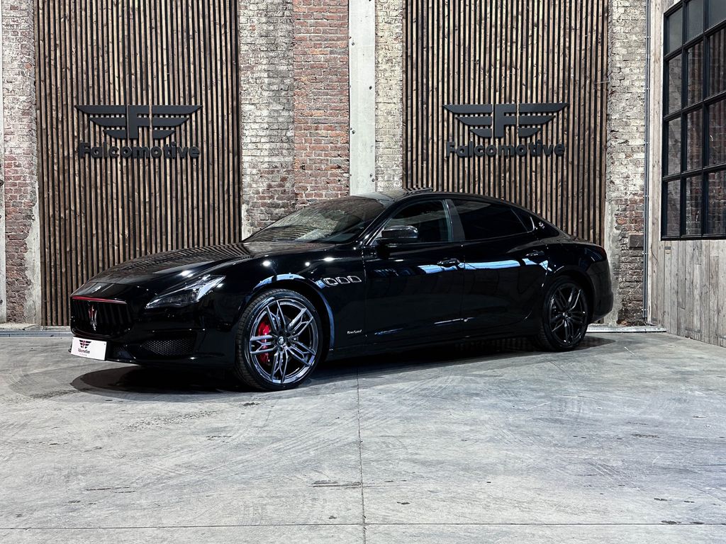 Maserati Quattroporte