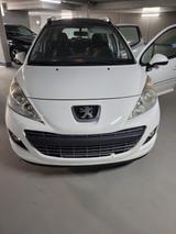 Peugeot 207 SW Premium 120 VTi Premium - Peugeot 207 in Wiesbaden