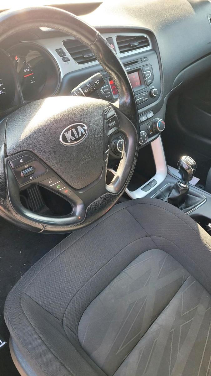 Kia cee'd 2013 — photo 5
