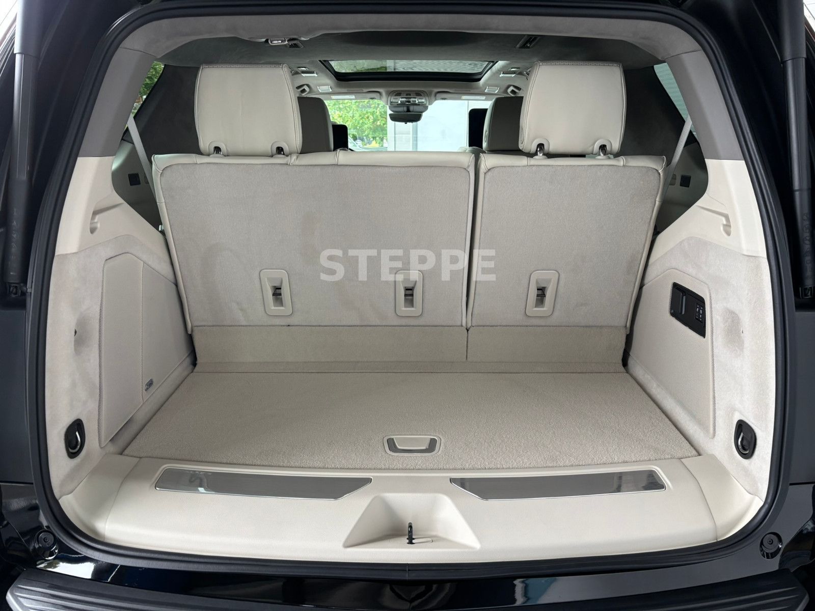 Cadillac Escalade FACELIFT MY26 6.2 V8 Sport Platinum 24"