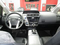 Fahrzeugabbildung Prius+ Comfort 7-Sitzer 1 Hand LED Keyless Entry