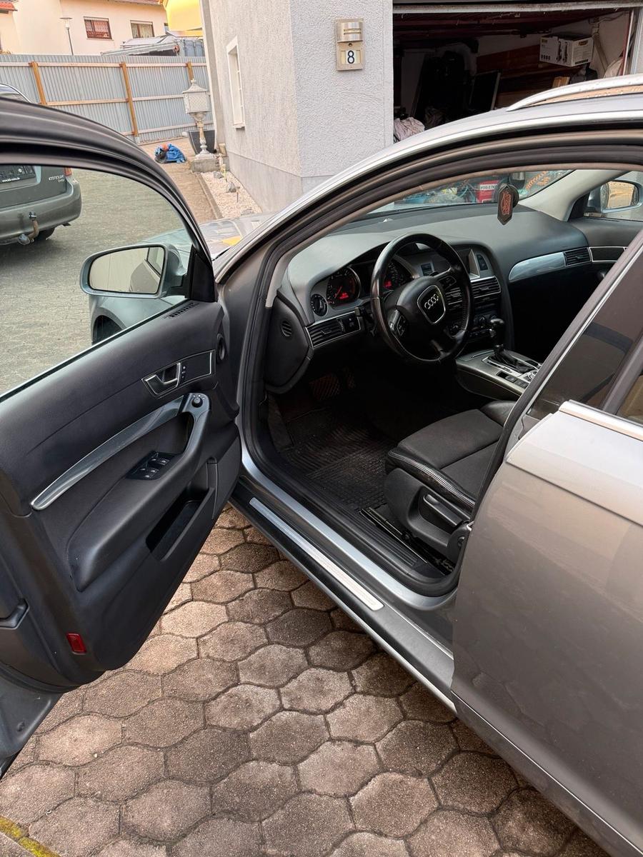 Audi A6 2007 — interior
