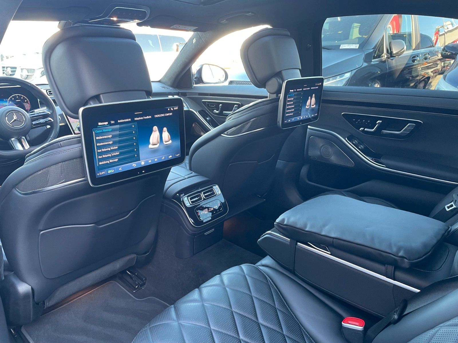 Fahrzeugabbildung Mercedes-Benz S 580 4M L VOLL+AMG+STH+Fond-Enter+Pano+AirM