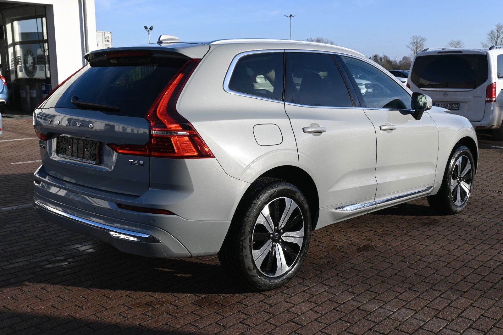 Fahrzeugabbildung Volvo XC60 T6 RC AWD 0,5% *H&K**FSHZG*BLIS*ACC
