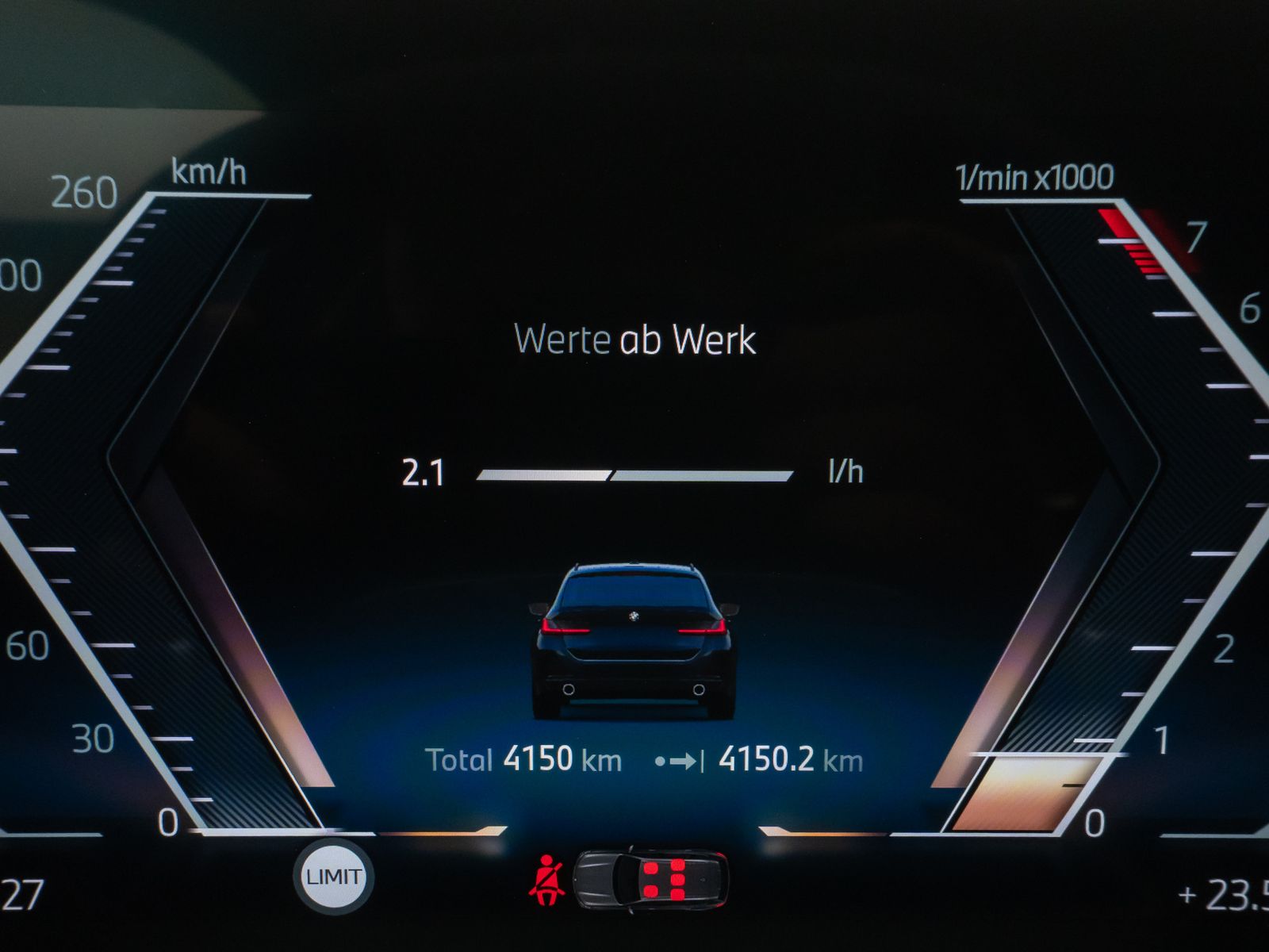 Fahrzeugabbildung BMW 318i Kamera DAB Widscreen Sportlenkrad Alarm LED