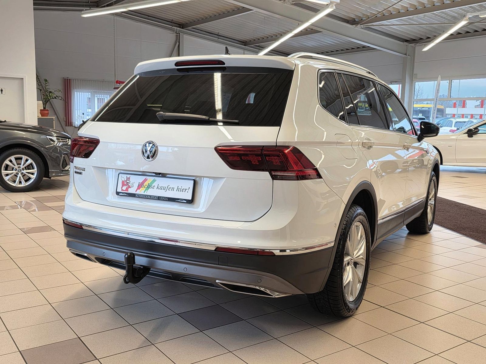 Fahrzeugabbildung Volkswagen Tiguan Allspace 1.5 TSI DSG Highline/Keyless/Ahk