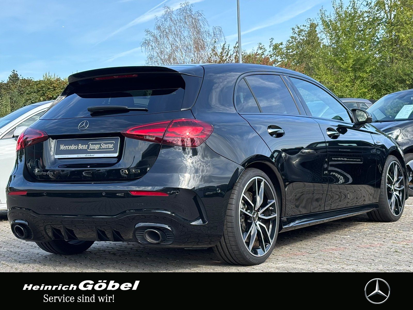 Fahrzeugabbildung Mercedes-Benz AMG A 35 HEAD-UP*PANO*BURMESTER*DISTRONIC*360°*