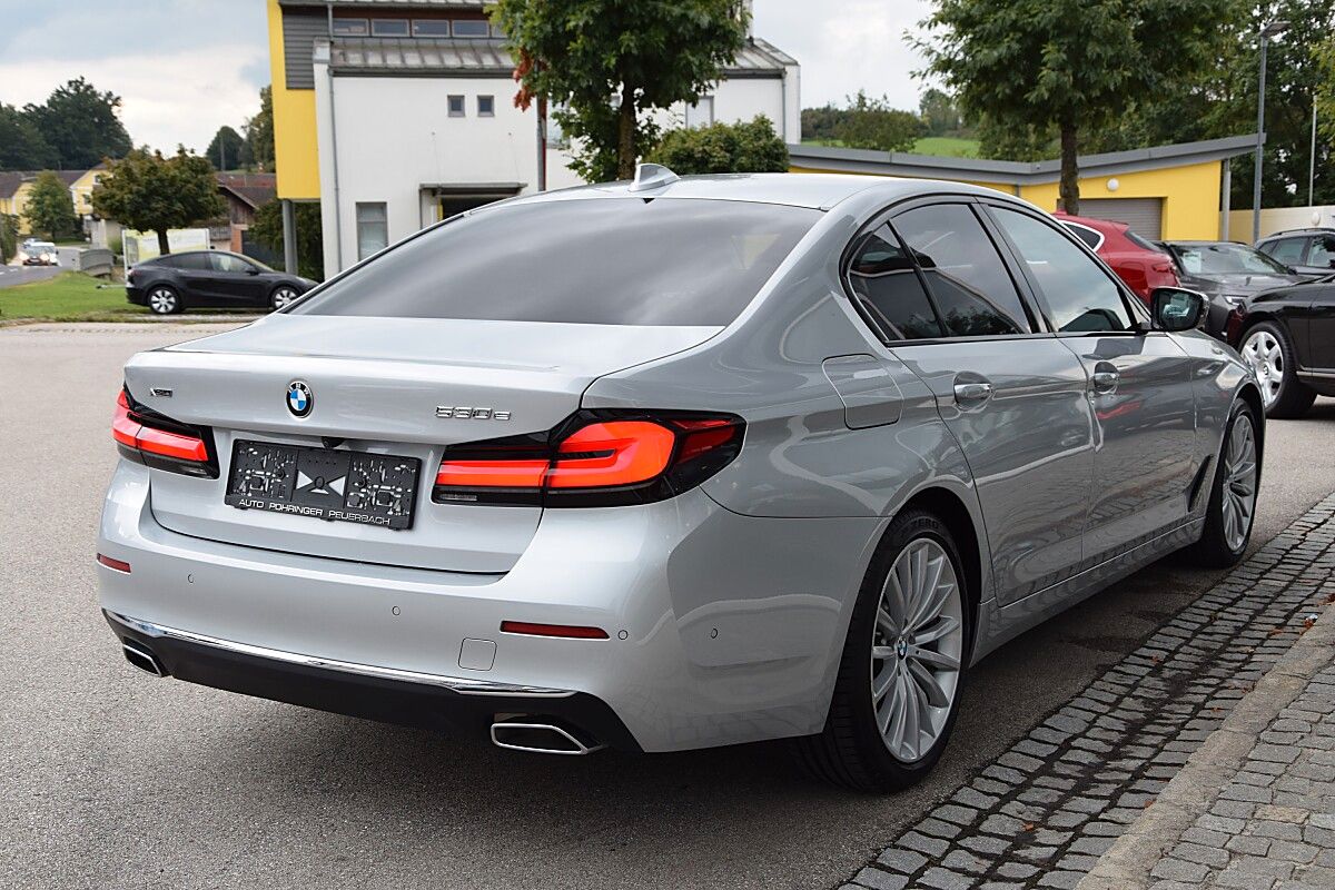 BMW 5er-Reihe 5er - 530 e xDrive Luxury Line *Hea... imagem 3