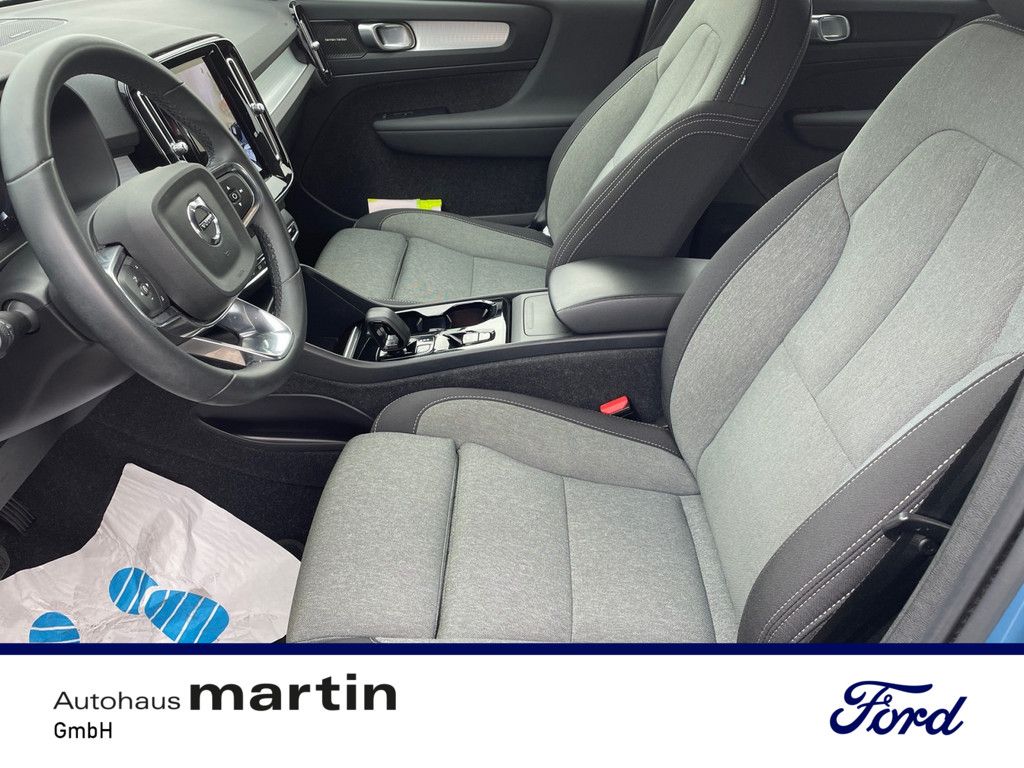 Fahrzeugabbildung Volvo XC40 2.0 Plus Bright 2WD H/K ACC FACEL. LED 360°