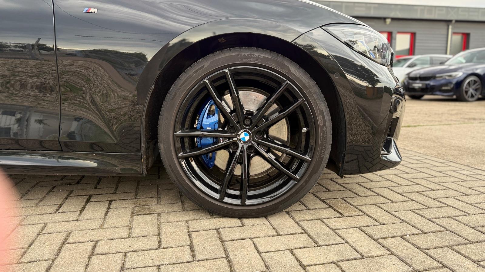 BMW M340d Touring xDrive Laser StHzg 360° H&K M-Sitz