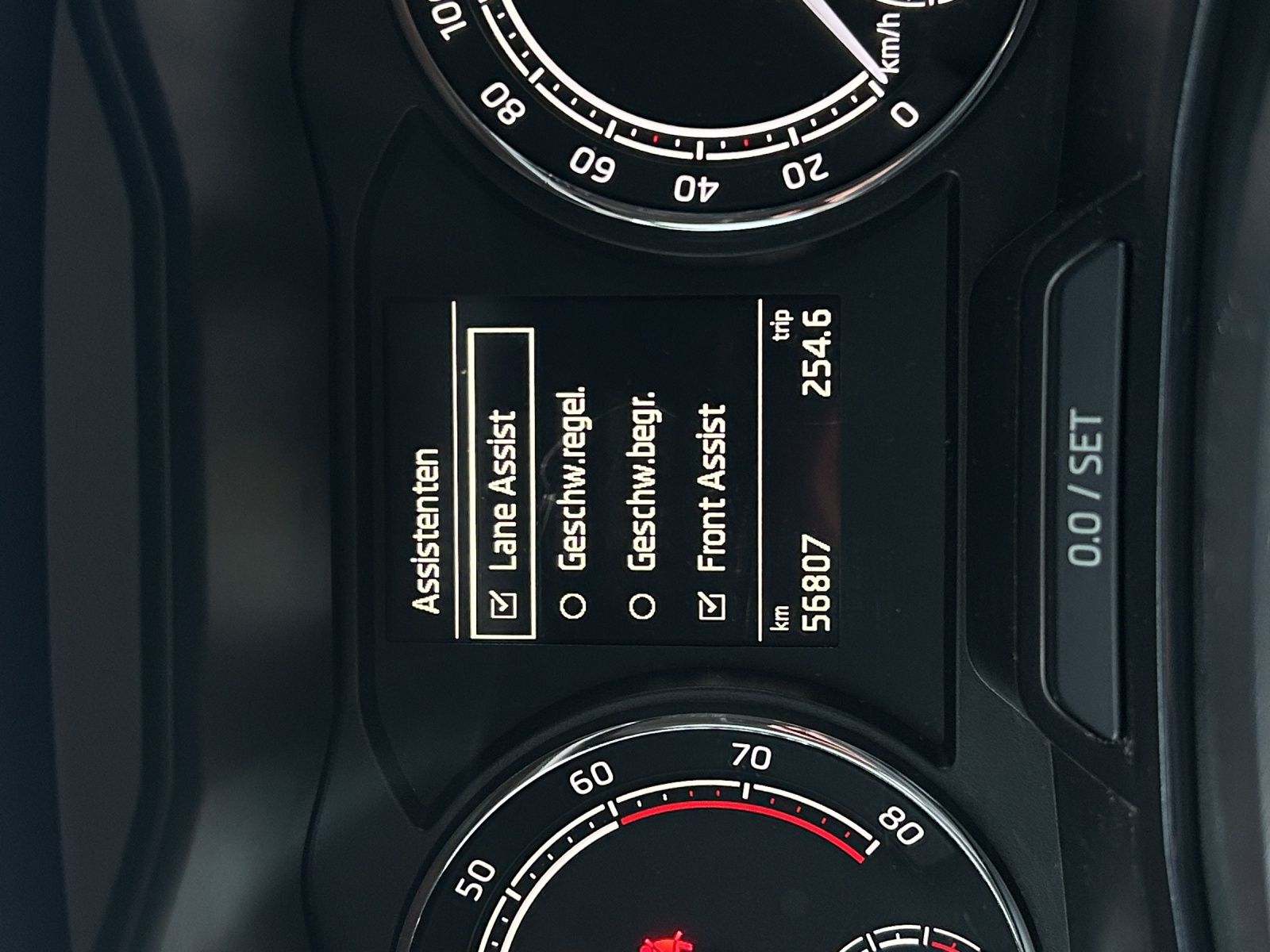 Fahrzeugabbildung SKODA Scala TSI Ambition LED Klima PDC SHZ GRA  LM