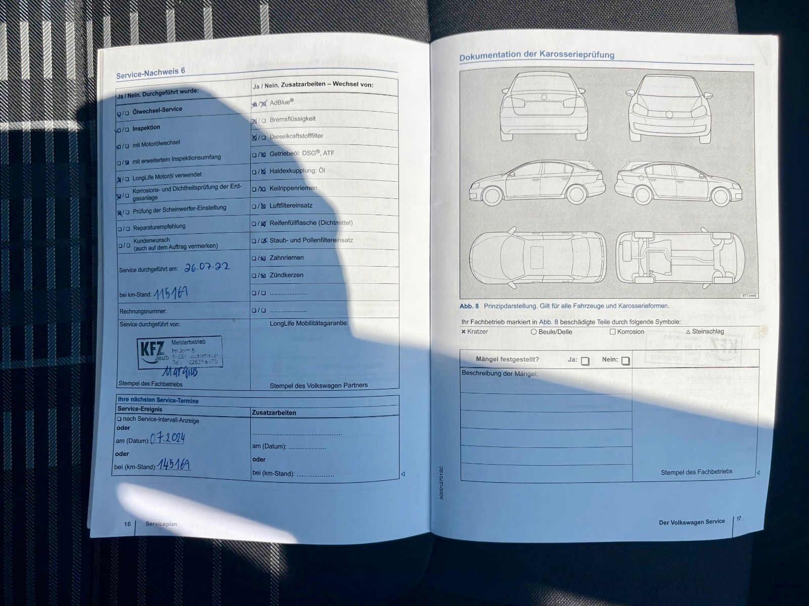 Fahrzeugabbildung Volkswagen Golf Sportsvan 2.0 TDI VII Lounge Xenon AHK ACC